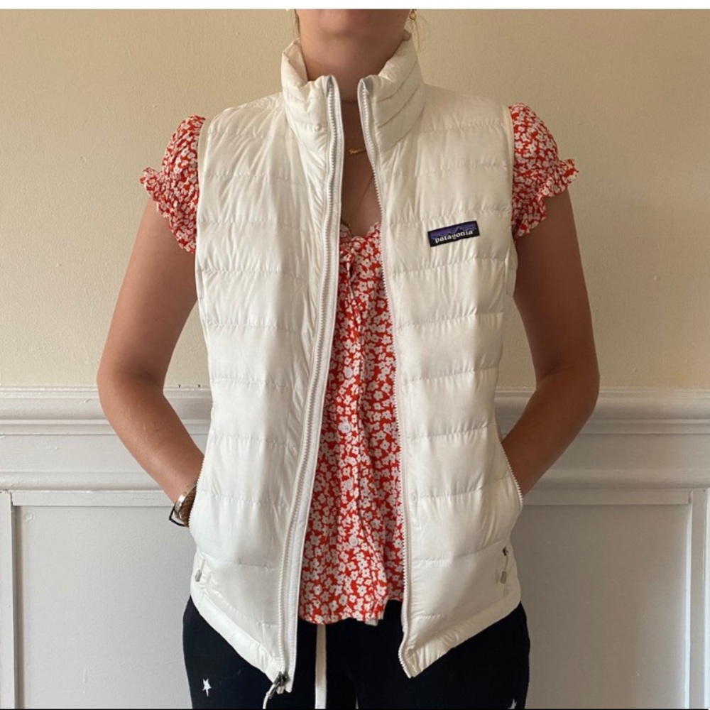 White puffer vest Patagonia Xs womens